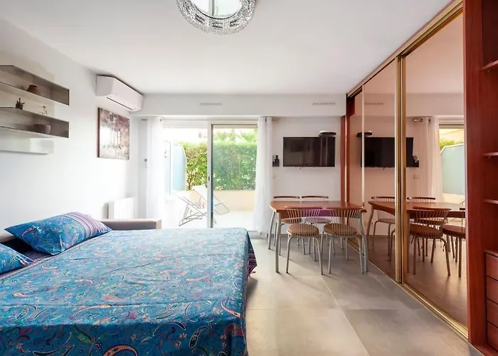 Superbe Studio Avec Terrasse En Front De Mer