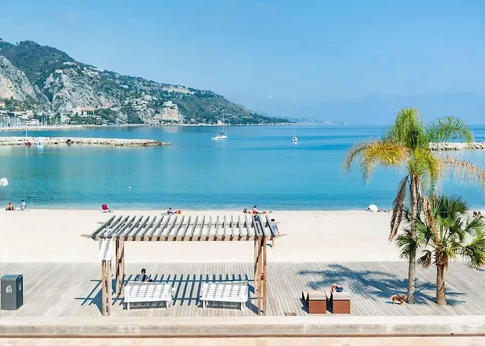 Superbe Studio Avec Terrasse En Front De Mer