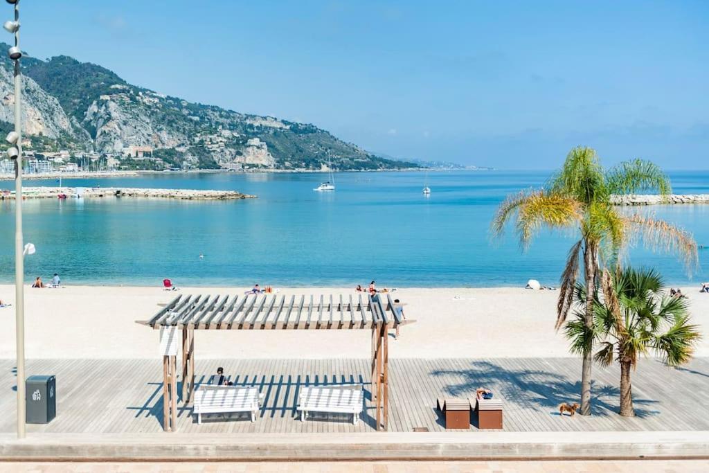 Superbe Avec Terrasse En Front De Menton
