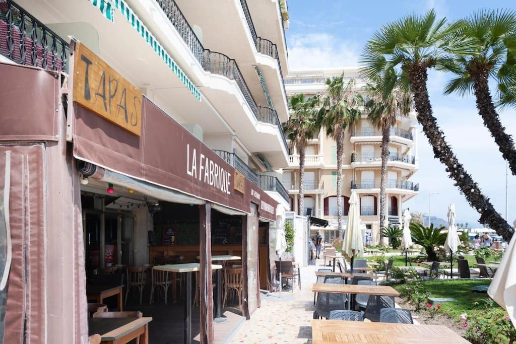 Superbe Avec Terrasse En Front De Appartement *